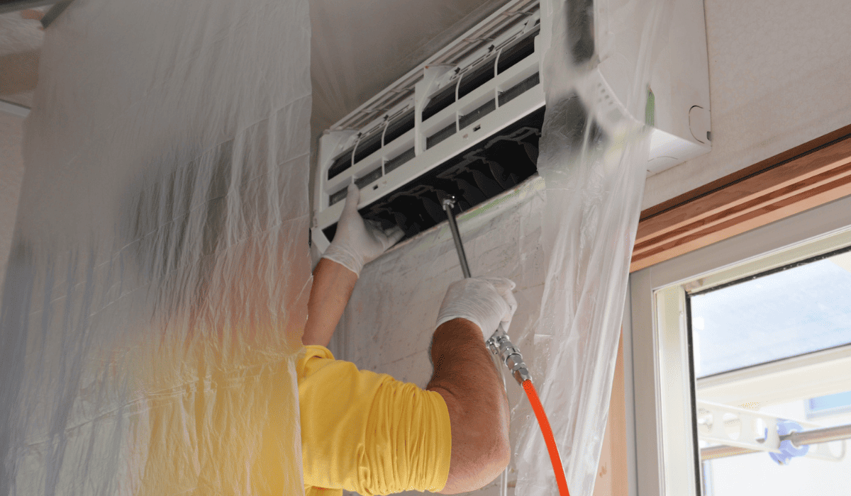 Karaburun Midea Klima Bakımı